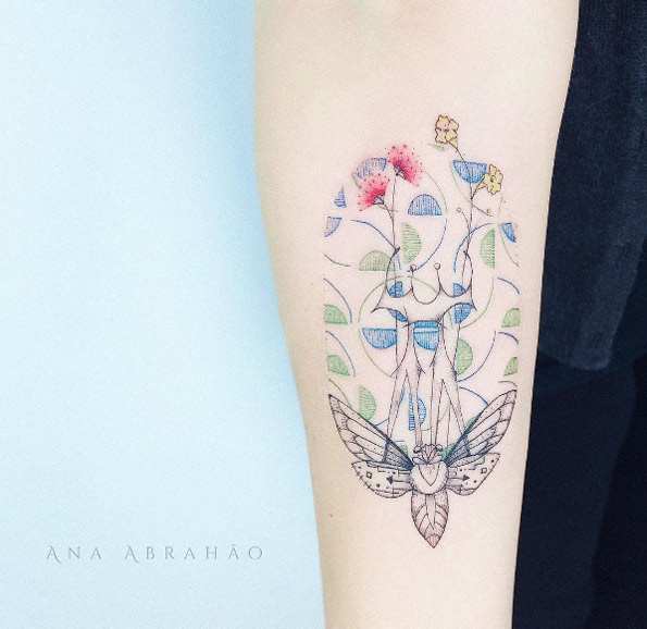 Lovely forearm piece by Ana Abrahao