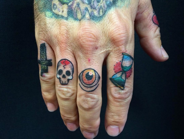 Neo traditional finger tats by Pablo Ortiz
