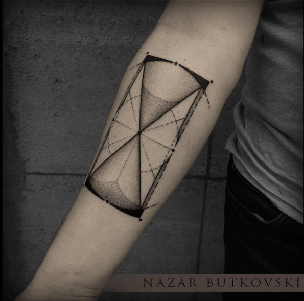Creative hourglass tattoo by Nazar Butkovski