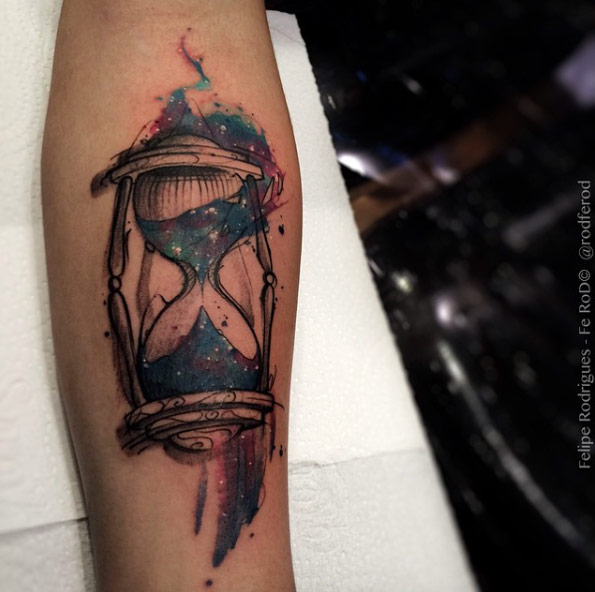 Watercolor hourglass tattoo by Felipe Rodrigues Fe Rod