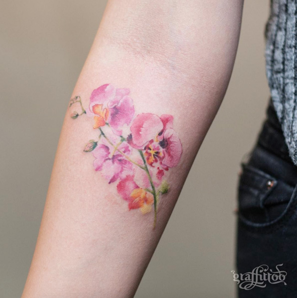 Gorgeous spring florals by Tattooist River