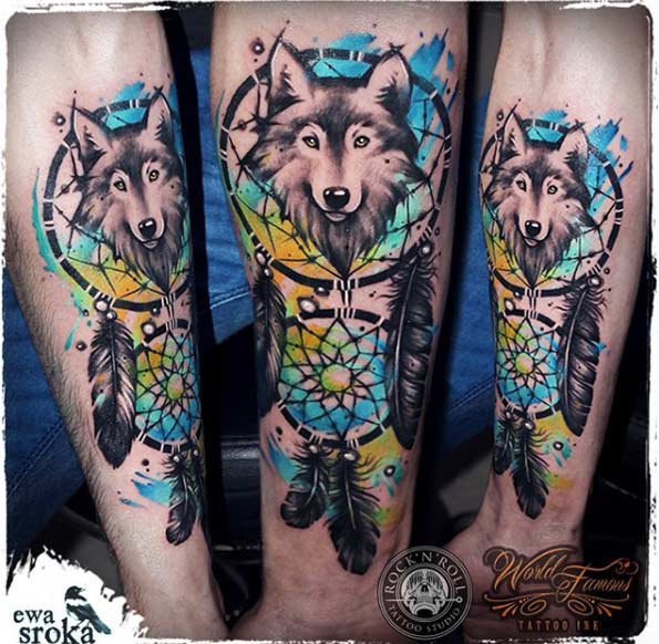 Wolf dreamcatcher tattoo by Ewa Sroka