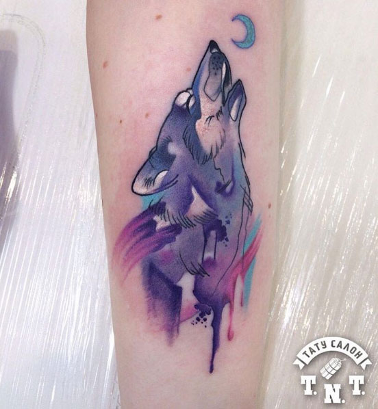 Dripping watercolor wolf tattoo by Anastasia