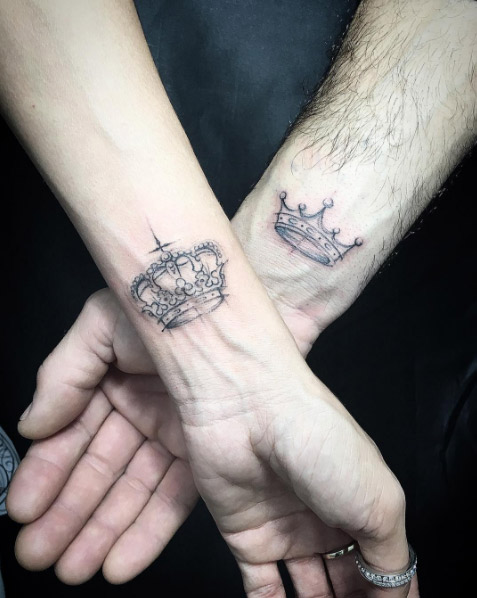 King and queen couple tattoos by Giulia Carnio