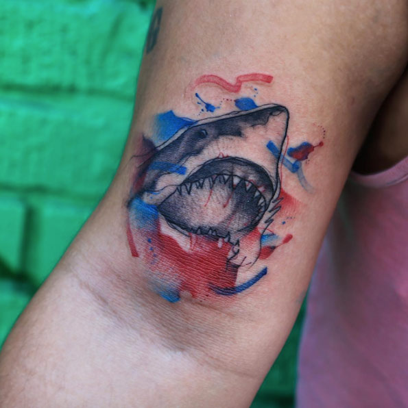 Watercolor Jaws tattoo by Georgia Grey
