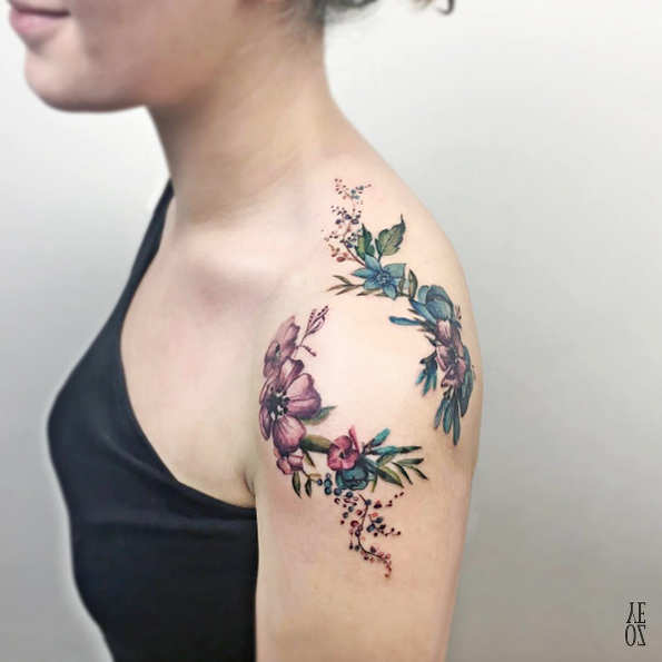 Watercolor flowers on shoulder by Yeliz Ozcan