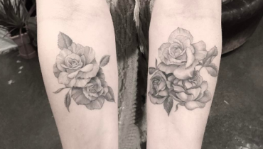 Classic flower tattoo ideas for spring