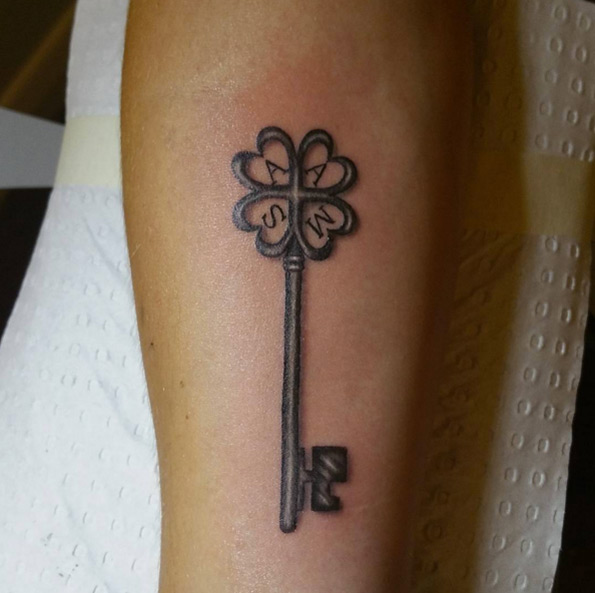 Family skeleton key by Vamp Body Art