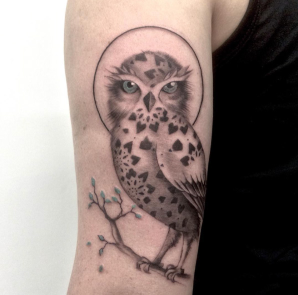 Blue-eyed owl tattoo by Amanda Chanfreau