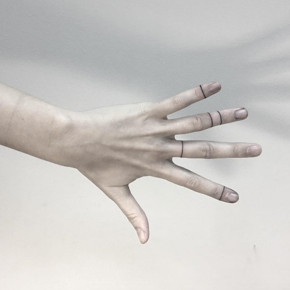 Linear finger tattoos by Shpadyreva Julia