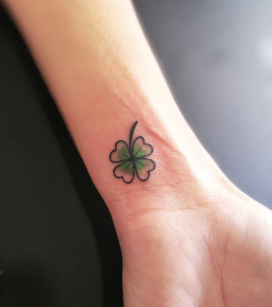 Four leaf clover tattoo by Le Bocal