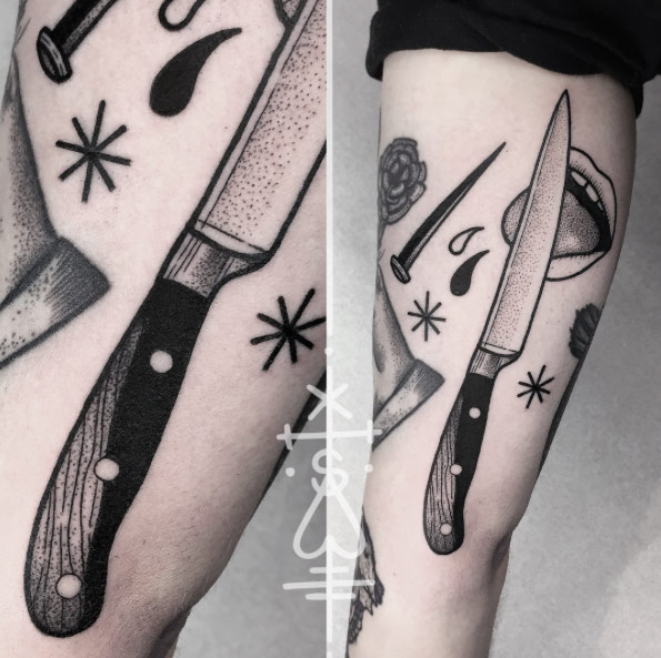 Knife tattoo by Sarah Herzdame