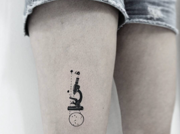 Microscope tattoo by Jonas Lima