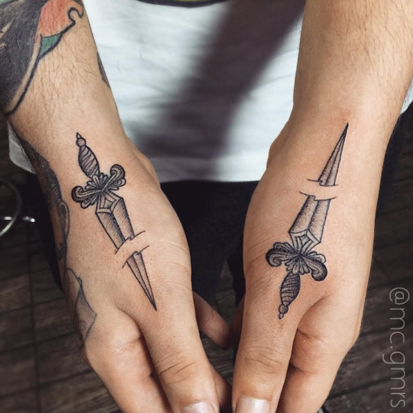 Tiny piercing daggers by Maria Clara