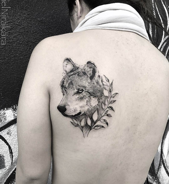 Black and grey ink wolf by Ariel Nirakara