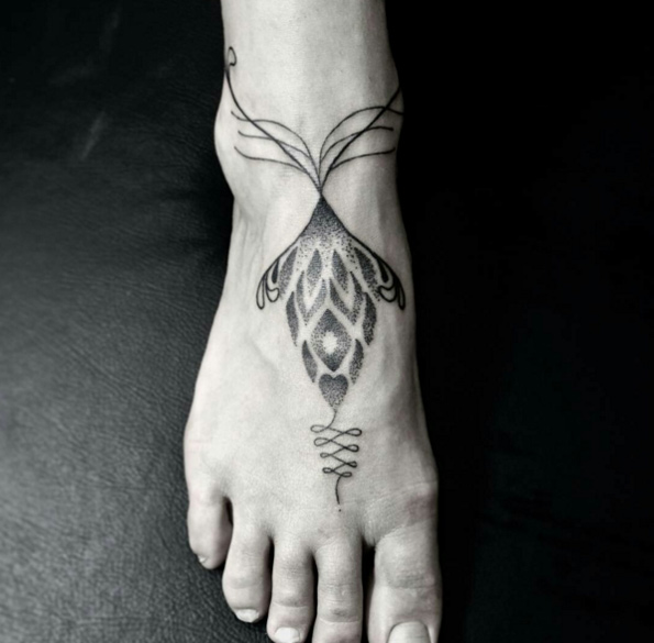 Dotwork anklet tattoo by Luvita