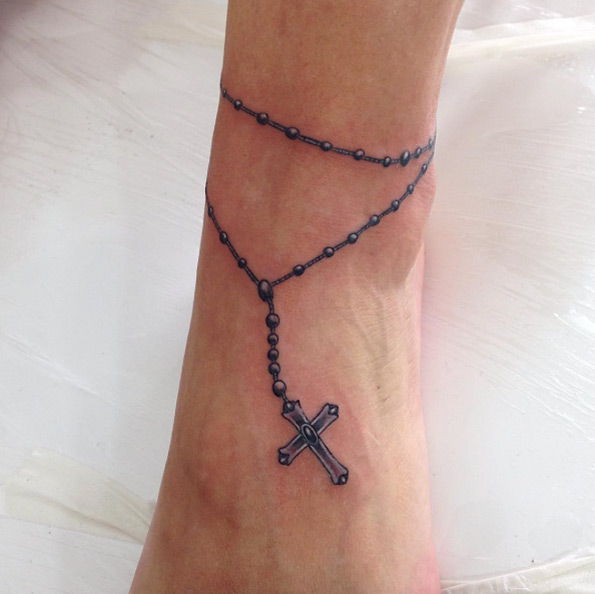 Rosary inspired anklet by Anderson Reis