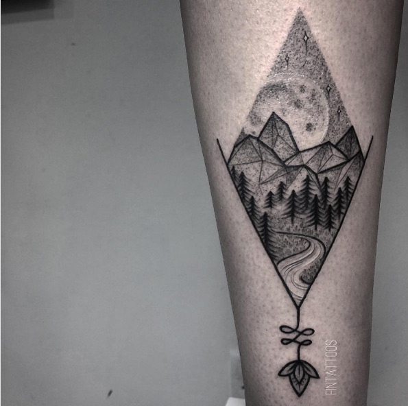 Geometric mountains by Fin Tattoos