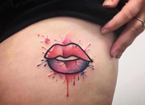 Splashy watercolor lips by Georgia Grey