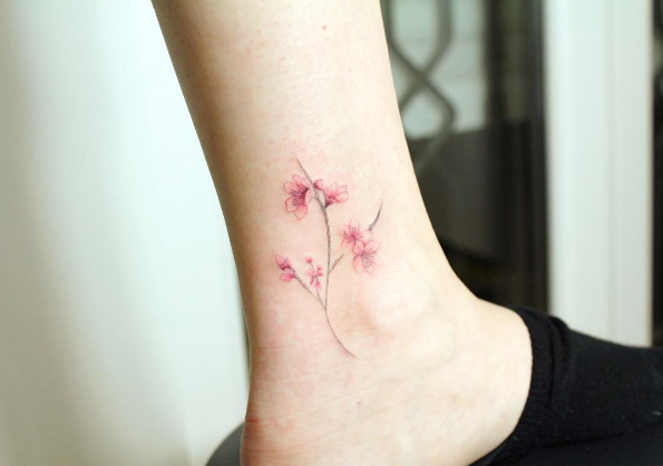 Delicate ankle piece by Fatih Odabas