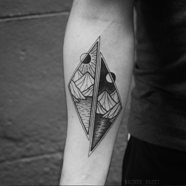 Geometric mountain tattoo by Wagner Basei