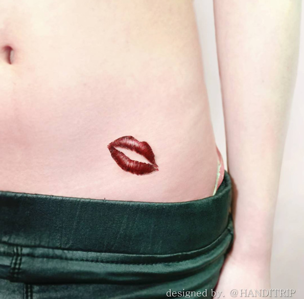 Red lipstick kiss tattoo by Handitrip