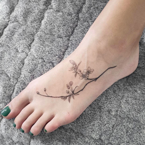 48 Cherry Blossom Tattoos That Are Way Beyond Perfect - TattooBlend