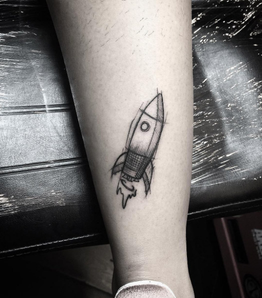 Rocket ship by Johandry Businesz