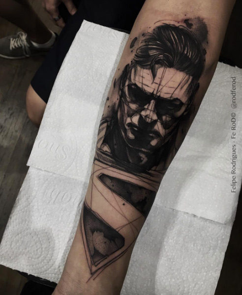 Awesome Superman tattoo by Felipe Rodrigues Fe Rod