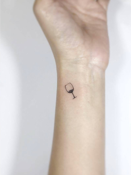 55 Genius Mini & Micro Tattoo Designs You'll Actually Want - TattooBlend