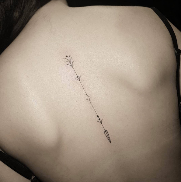 61 Elegant Tattoo Designs All Introverted Women Will Love - TattooBlend