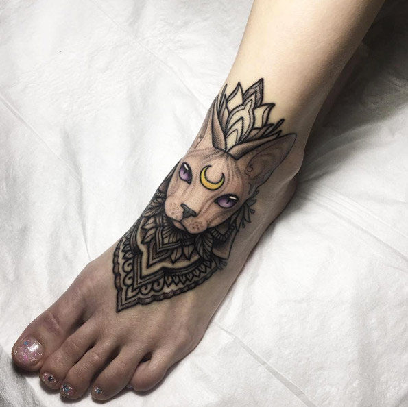 Ankle piece by Anastasia Slutskaya