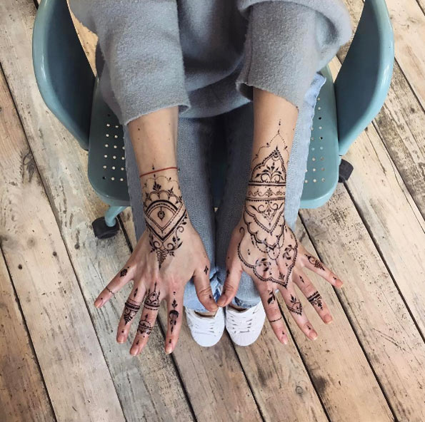 Henna tattoos by Veronica Krasovska