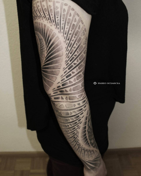 Cool fractual sleeve by Fabio Sciascia