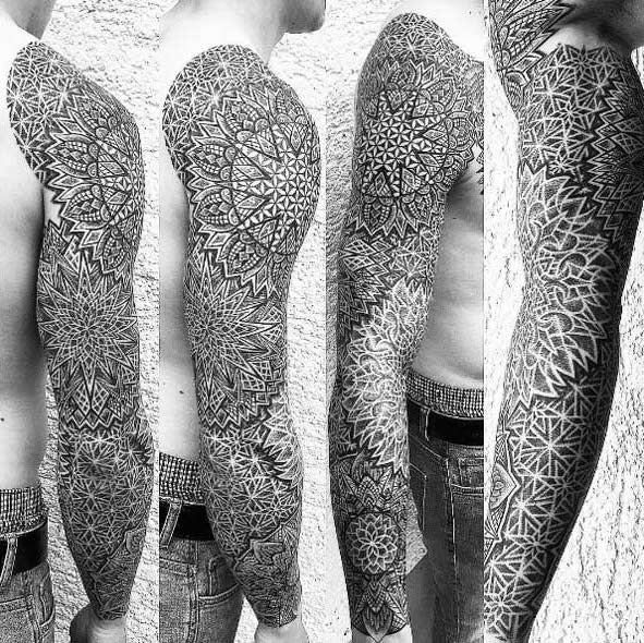 Intricate sleeve design by Flo