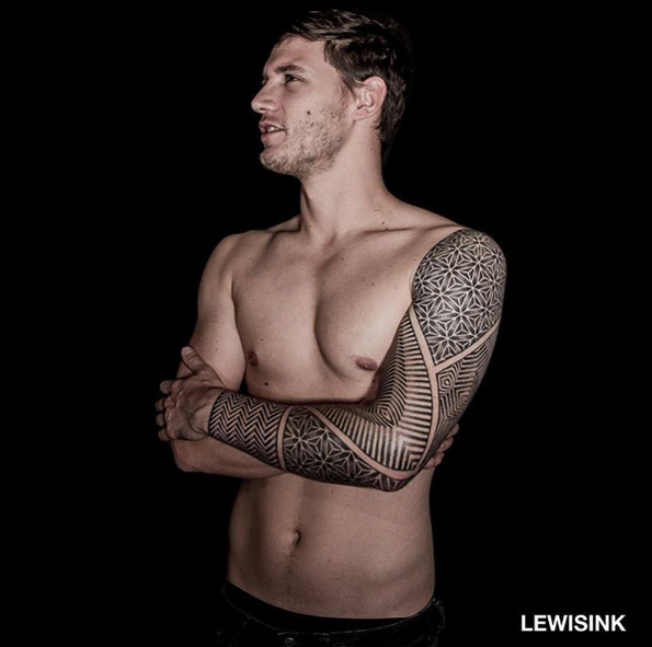 Segmented sleeve by Lewis Ink