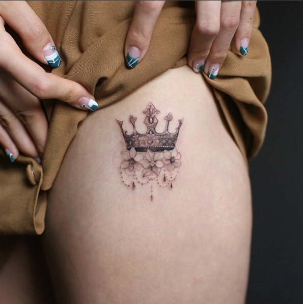 Crown by Tattooist Muha