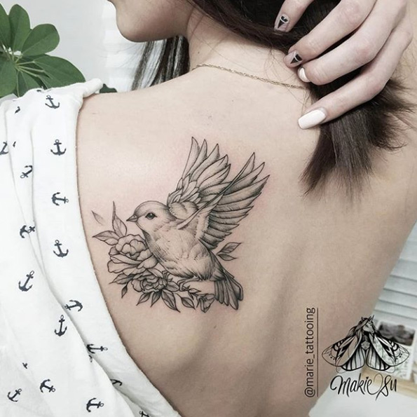 Back shoulder bird by Marie