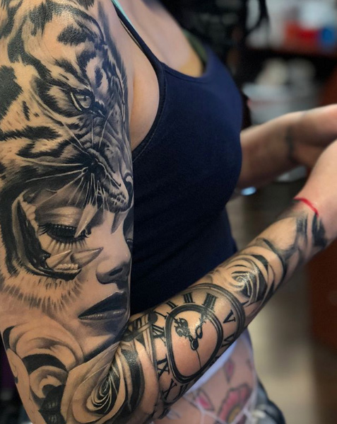 Sleeve by Andres Ortega