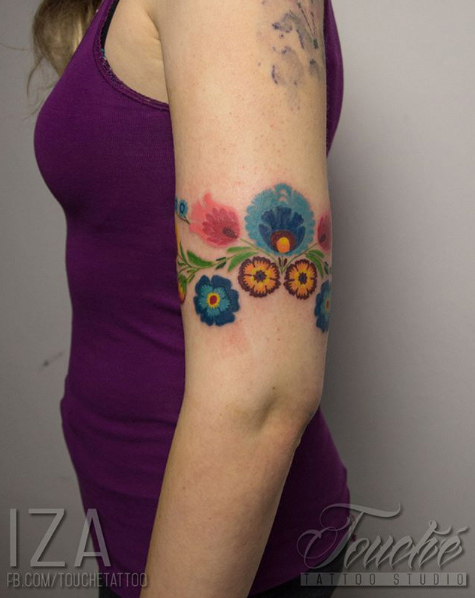 Colorful floral armband by Touche