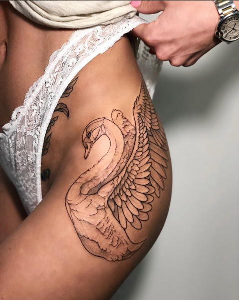 Swan by Ira Shmarinova