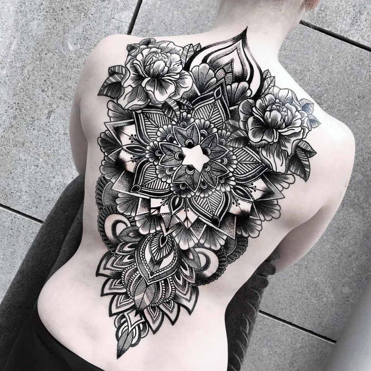 Beautiful back piece by Jessica Svartvit
