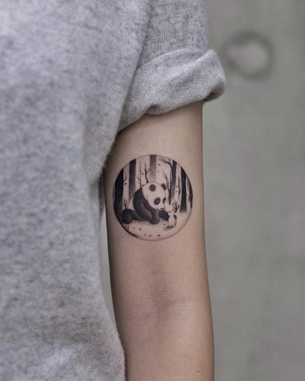 A panda by AkiWong